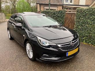 Voiture accidenté Opel Astra 1.6 CDTI Innovation 2018 PANORAMA LEER VOLL 2018/10