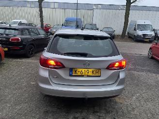 Opel Astra SPORTS TOURER+ picture 5