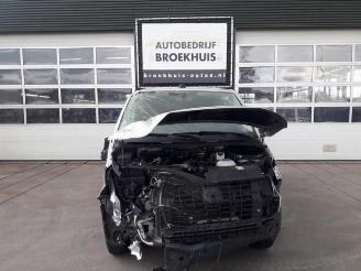 Voiture accidenté Volkswagen Transporter Transporter T6, Van, 2015 2.0 TDI 150 2020/1