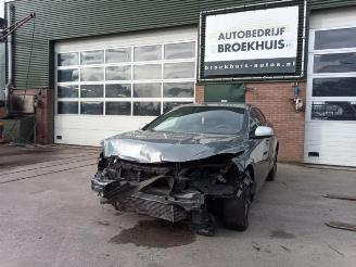 uszkodzony samochody osobowe Volvo V-40 V40 (MV), Hatchback 5-drs, 2012 / 2019 2.0 D4 16V 2014/10