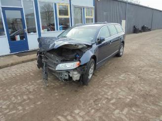 Auto incidentate Volvo V-70 V70 (BW), Combi, 2007 / 2016 2.0 T 16V 2010/4