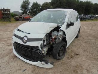 Auto incidentate Renault Twingo Twingo II (CN), Hatchback 3-drs, 2007 / 2014 1.2 16V 2014/1