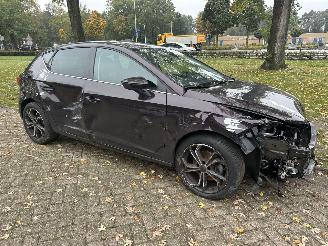 Damaged car Seat Leon 1.5 2019/4
