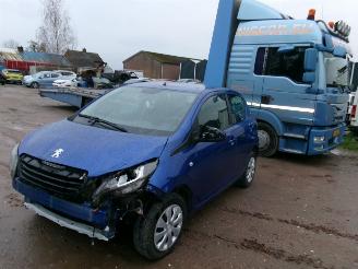 skadebil auto Peugeot 108 1.0 Allure 5 Drs 2020/4