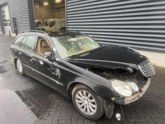 Voiture accidenté Mercedes E-klasse E Combi (S211), Combi, 2003 / 2009 2.5 E-230 V6 24V 2008/8