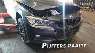 uszkodzony samochody osobowe BMW 3-serie 3 serie (F30), Sedan, 2011 / 2018 Active Hybrid 3 3.0 24V 2013/2