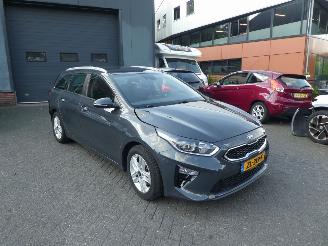 dommages fourgonnettes/vécules utilitaires Kia Ceed Sportswagon - 1.0 T-GDi DynamicLine 2019/6