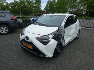 Toyota Aygo 1.0 VVT-i x-play Airco picture 7