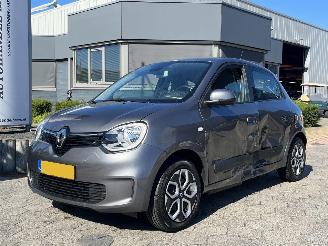 occasion passenger cars Renault Twingo Z.E. R80 Collection 2022/12