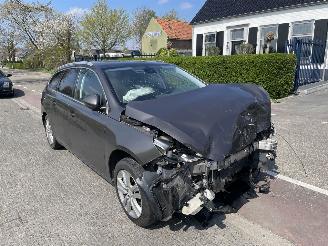Coche accidentado Peugeot 308 1.6 BlueHDi 120 Combi 2014/9