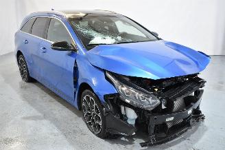 dañado vehículos comerciales Kia Ceed Sportswagon 2022/10