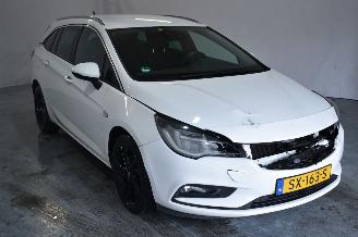 Dezmembrări autoturisme Opel Astra SPORTS TOURER+ 2018/6
