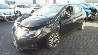 Voiture accidenté Opel Astra Astra K, Hatchback 5-drs, 2015 / 2022 1.4 Turbo 16V 2018/7