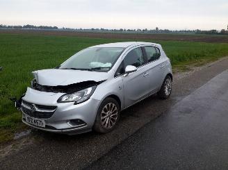 damaged commercial vehicles Opel Corsa E 1.3 cdti 2016/2