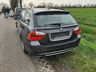 BMW 3-serie 320 6-bak picture 6