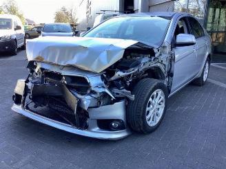 Voiture accidenté Mitsubishi Lancer Lancer Sportback (CX), Hatchback, 2008 1.6 MIVEC 16V 2012/8