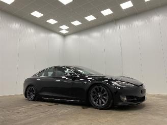 Salvage car Tesla Model S Long Range All-Wheel drive 2020/9