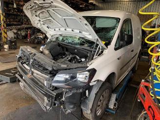 Voiture accidenté Volkswagen Caddy Caddy IV, Van, 2015 2.0 TDI 75 2015/11