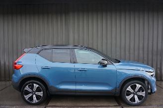 Salvage car Volvo XC40 70kWh 170kW Recharge Plus 2023/5