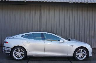 Salvage car Tesla Model S 85 85kWh 270kW Panoramadak leder 2014/9