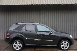 Mercedes ML 350 3.0 CDI 165kW Automaat picture 1