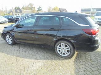 Opel Astra Astra Sports Tourer 1.0 Business+ picture 1
