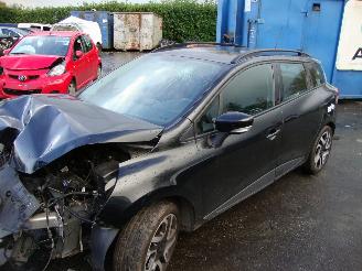 damaged commercial vehicles Renault Clio  2015/1