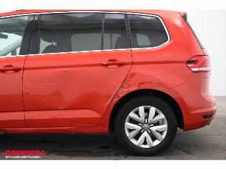 Volkswagen Touran 1.4 TSI 150 PK DSG Highline ACC LED Leder Pano Camera Navi SHZ 68.869 km! picture 14
