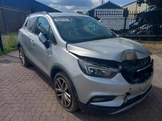 Voiture accidenté Opel Mokka Mokka X, SUV, 2016 1.4 Turbo 16V 2016/10