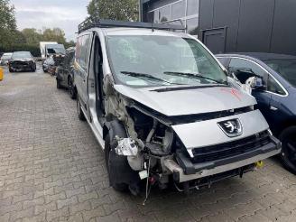 damaged passenger cars Peugeot Expert Expert (G9), Van, 2007 / 2016 1.6 HDi 90 2011/12