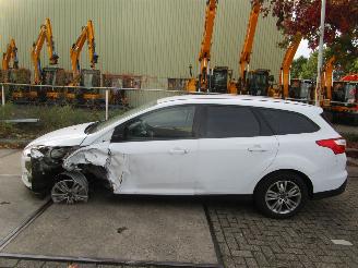 danneggiata veicoli commerciali Ford Focus 1.0 ecoboost 92kW E5 2014/5