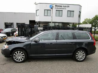 Sloopauto Volvo V-70 T4 132kW Limited Edition 2012/1