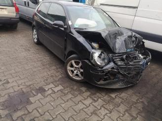 Salvage car Volkswagen Polo Polo IV (9N1/2/3), Hatchback, 2001 / 2012 1.2 2008/4
