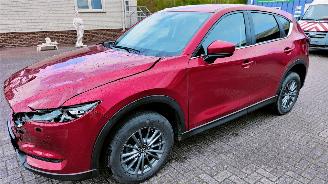 Voiture accidenté Mazda CX-5 Mazda CX-5 Exclusive-Line 2WD 2017/6