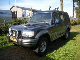 Auto da rottamare Hyundai Galloper 2.5 TCI High Roof exceed uitvoering met oa airco, 4wd enz 2002/8