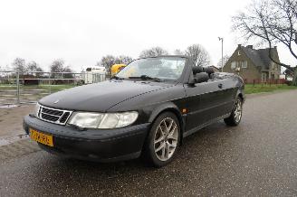 Saab 900 2.3I CABRIOLET picture 1