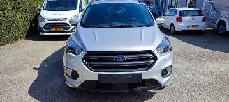 Ford Kuga ST line  4x4  Automaat picture 2