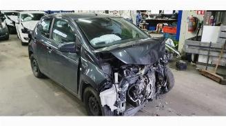 Voiture accidenté Toyota Aygo Aygo (B40), Hatchback, 2014 1.0 12V VVT-i 2021/7