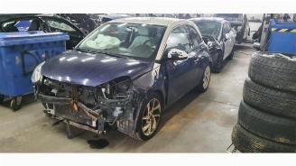 Coche accidentado Opel Adam Adam, Hatchback 3-drs, 2012 / 2019 1.4 16V 2013/2