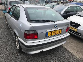 Démontage voiture BMW 3-serie  1999/8