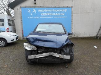uszkodzony samochody osobowe Mercedes B-klasse B (W245,242) Hatchback 2.0 B-180 CDI 16V (OM640.940(Euro 4)) [80kW]  (=
03-2005/11-2011) 2007/1