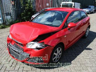 Voiture accidenté Seat Ibiza Ibiza IV (6J5) Hatchback 5-drs 1.2 TDI Ecomotive (CFWA) [55kW]  (06-20=
10/05-2015) 2011
