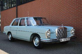skadebil auto Mercedes  W108 250SE SE NIEUWSTAAT GERESTAUREERD TOP! 1968/5
