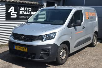 dañado vehículos comerciales Peugeot Partner 1.5 Premium Bluehdi 75Pk Koelwagen Navi/Airco 2019/9