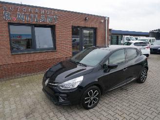 Salvage car Renault Clio IV COLLECTION 2020/9