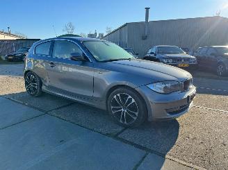 BMW 1-serie 116i Business Line picture 2