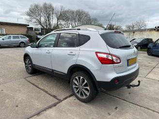 Nissan Qashqai 1.6 Connect Edition picture 4