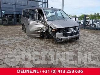 Voiture accidenté Volkswagen Transporter Transporter T6, Van, 2015 2.0 TDI 150 2022/7