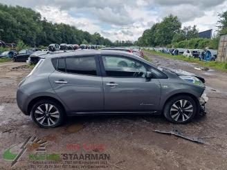 dommages fourgonnettes/vécules utilitaires Nissan Leaf Leaf (ZE0), Hatchback, 2010 / 2017 Leaf 2017/9