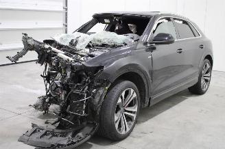 Salvage car Audi Q8  2020/7